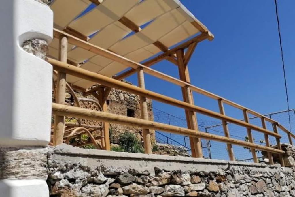 Naxos Mountain Retreat - Tiny House Build On Rock Apartment Koronos Exterior photo